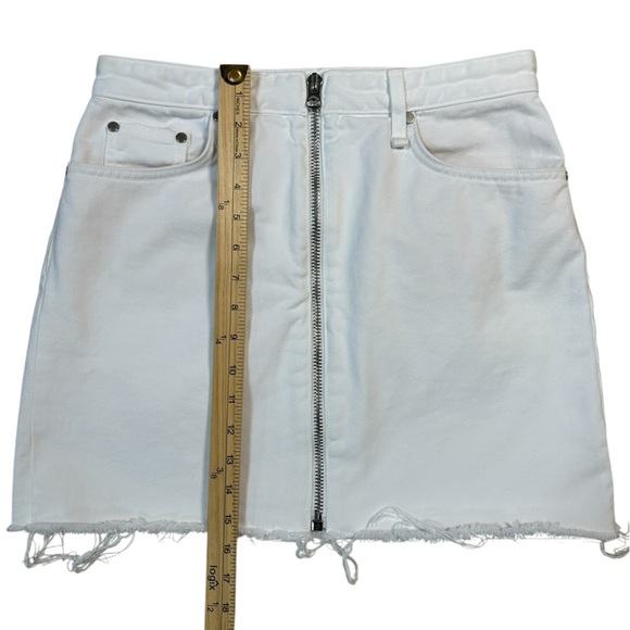 Rag & Bone | Anna White Denim Skirt, Size 27 - Picture 5 of 7